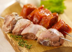 Viandes bio marinées